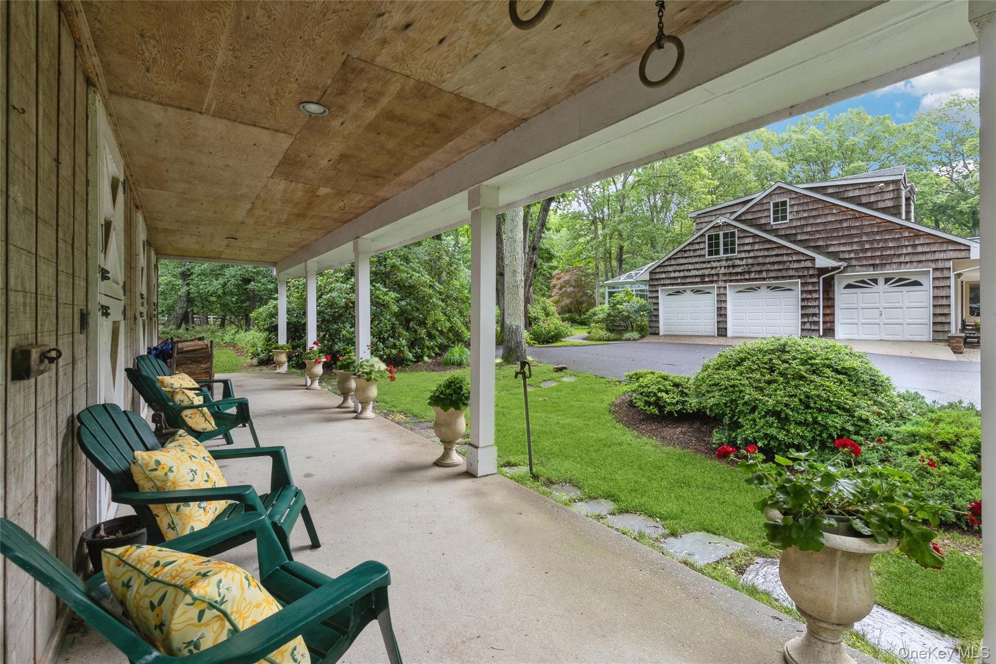 63 West Meadow Road East Setauket, NY 11733 - Photo 39 of 46