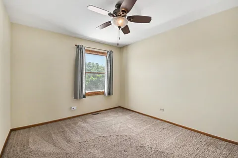 $395,000 | 7912 West Barbara Lane, Frankfort, IL 60423