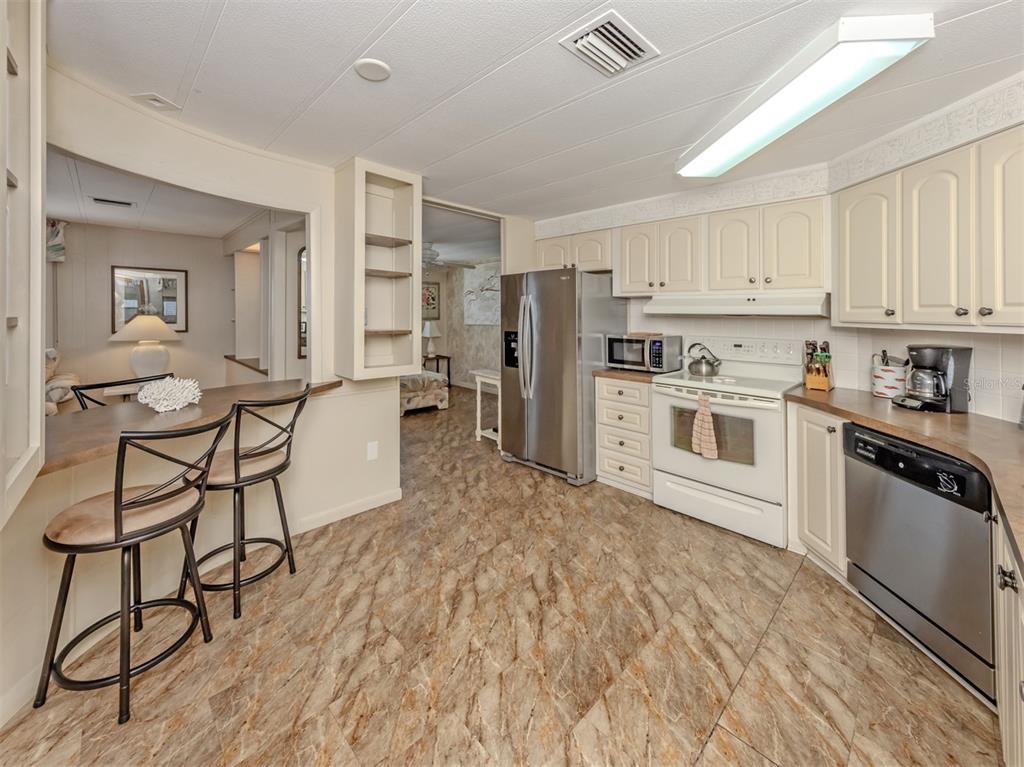 132 Martinique Road North Port, FL 34287 - Photo 11 of 67