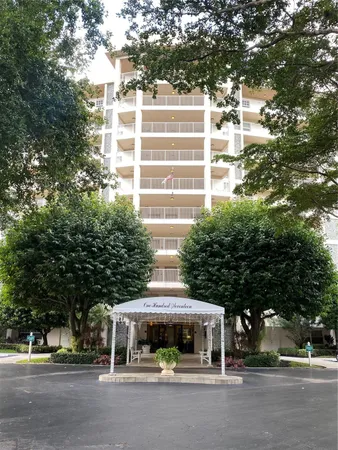 $2,150 | 3499 Oaks Way, Unit 304, Pompano Beach, FL 33069