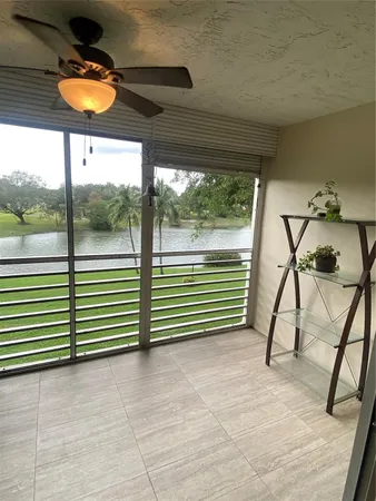 $2,150 | 3499 Oaks Way, Unit 304, Pompano Beach, FL 33069