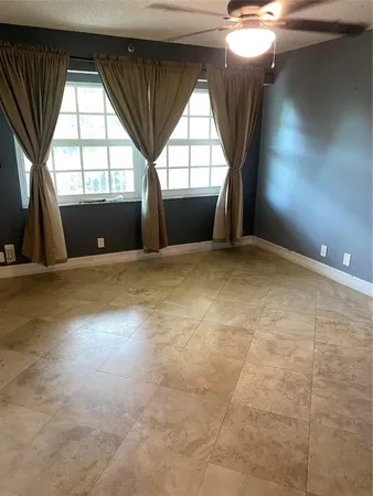 $2,150 | 3499 Oaks Way, Unit 304, Pompano Beach, FL 33069