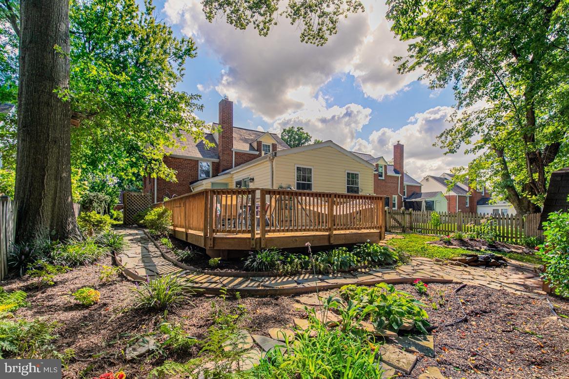 1111 Carson Street Silver Spring, MD 20901 - Photo 11 of 57