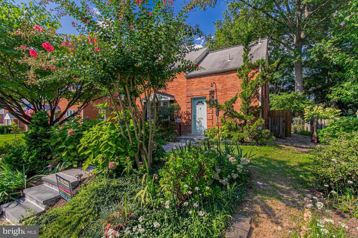 1111 Carson Street Silver Spring, MD 20901 - Photo 6 of 57