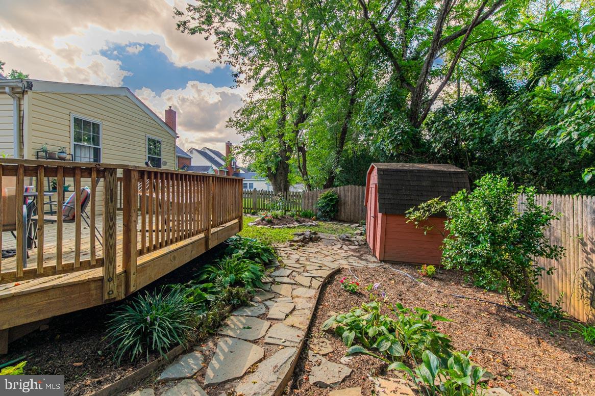 1111 Carson Street Silver Spring, MD 20901 - Photo 10 of 57