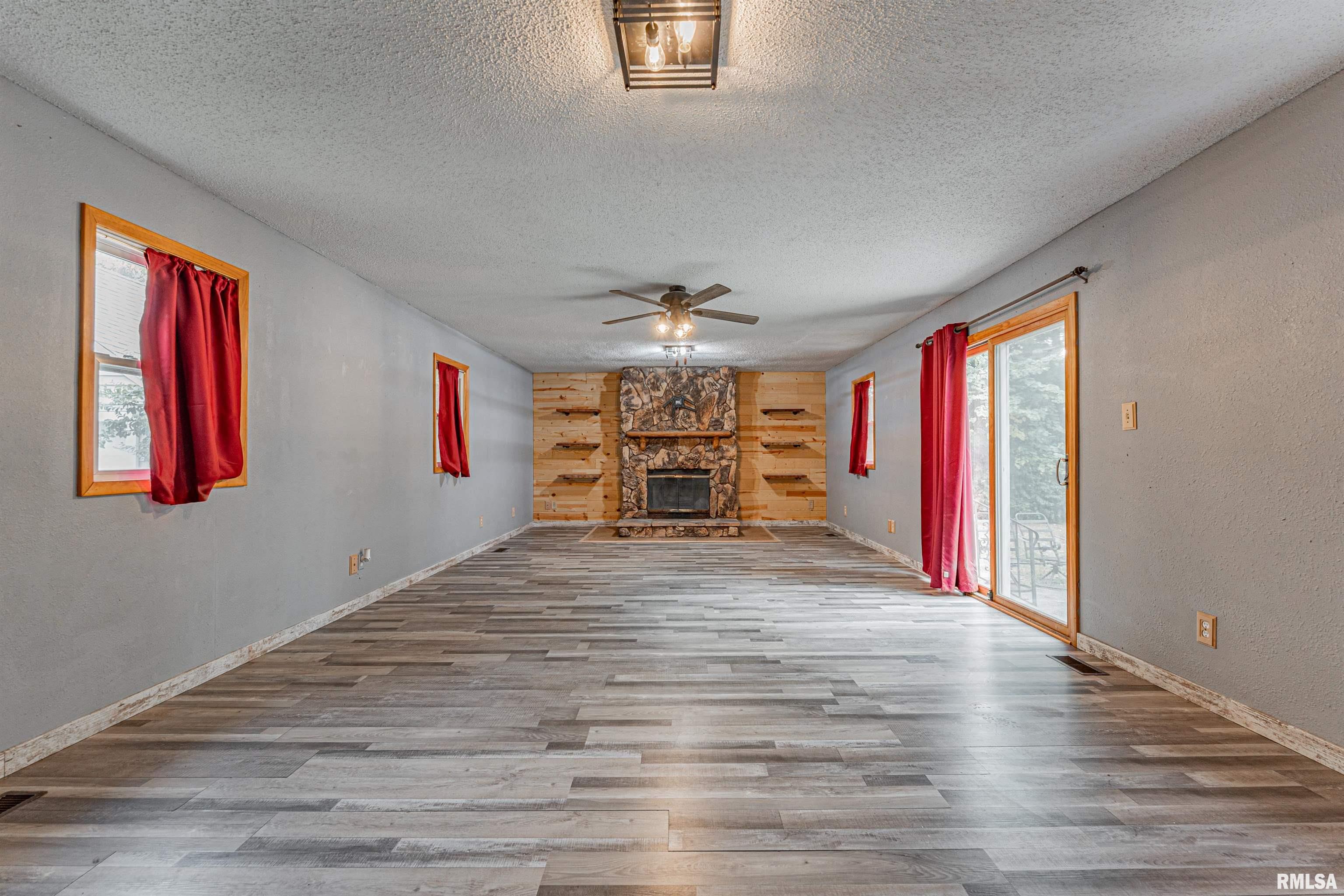 61 Bonnie Court Springfield, IL 62704 - Photo 11 of 25