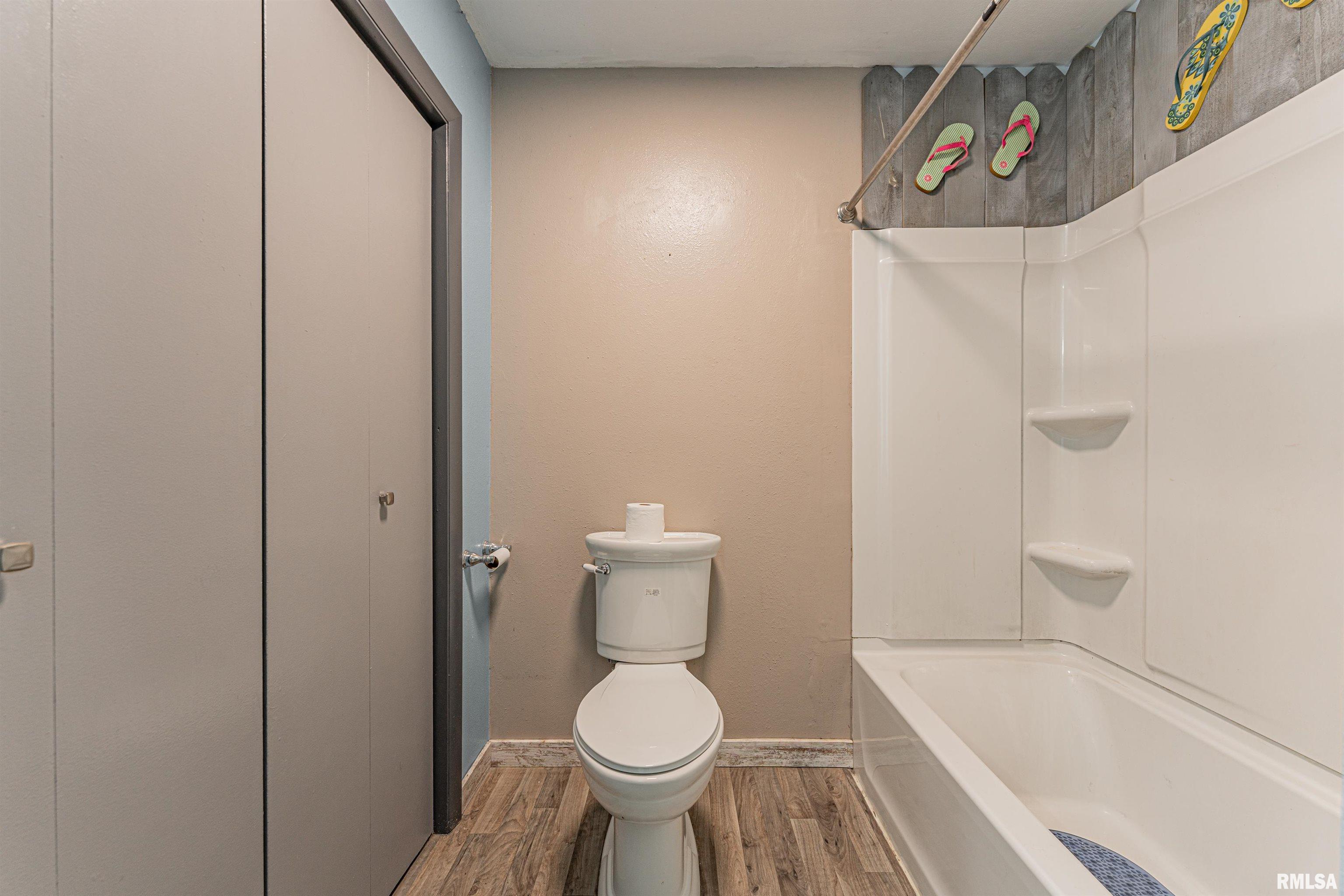 61 Bonnie Court Springfield, IL 62704 - Photo 17 of 25