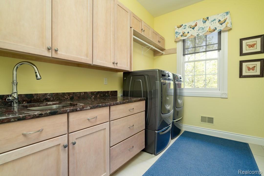 4792 Hough Road Dryden, MI 48428 - Photo 31 of 65 4792-Hough-Rd-32.jpg