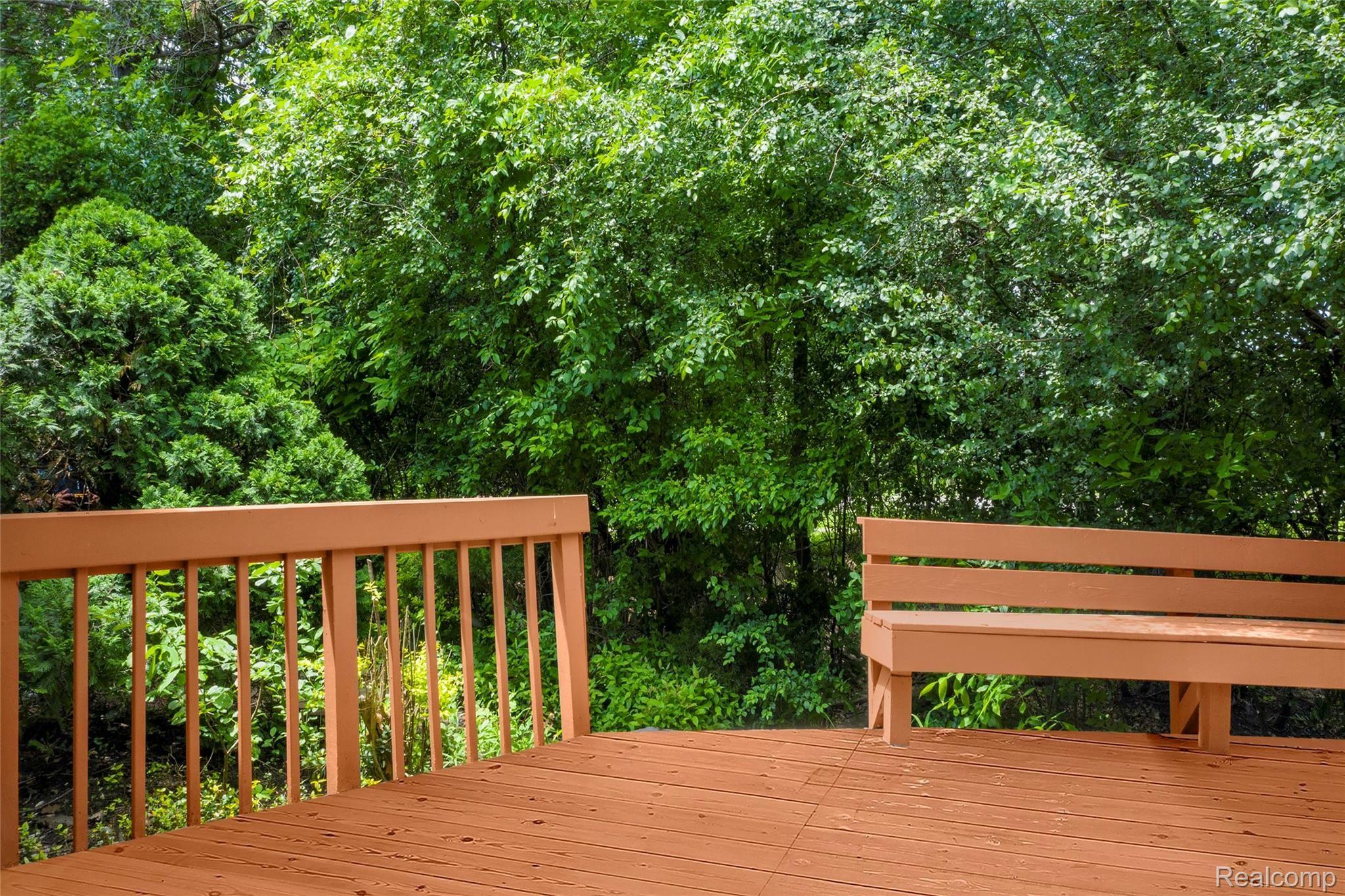 2974 Leyton Court Rochester, MI 48306 - Photo 32 of 36 DJI_0107.jpg