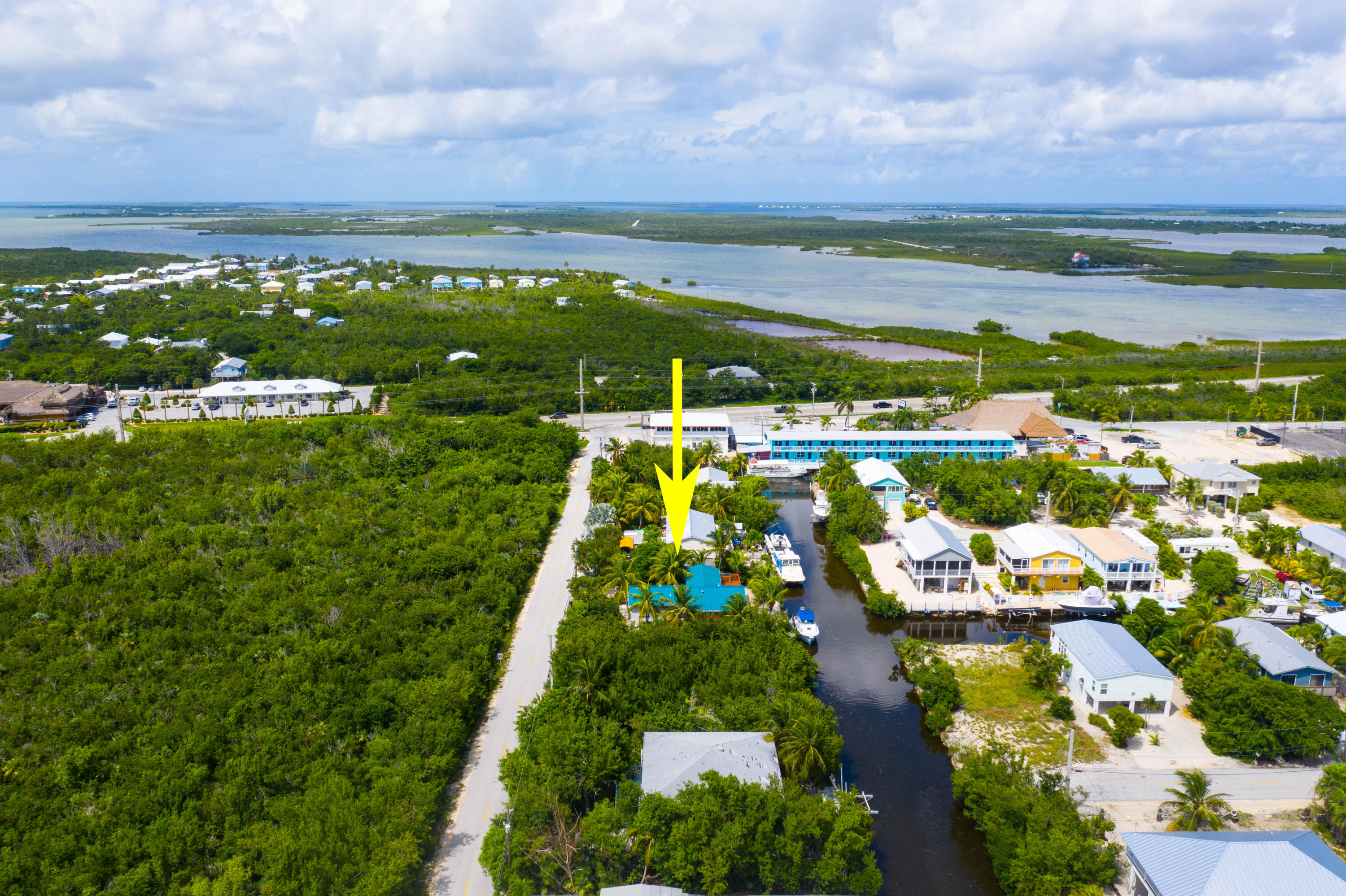 73 Indies Road Summerland Key, FL 33042 - Photo 42 of 42 Aerial facing north/US1