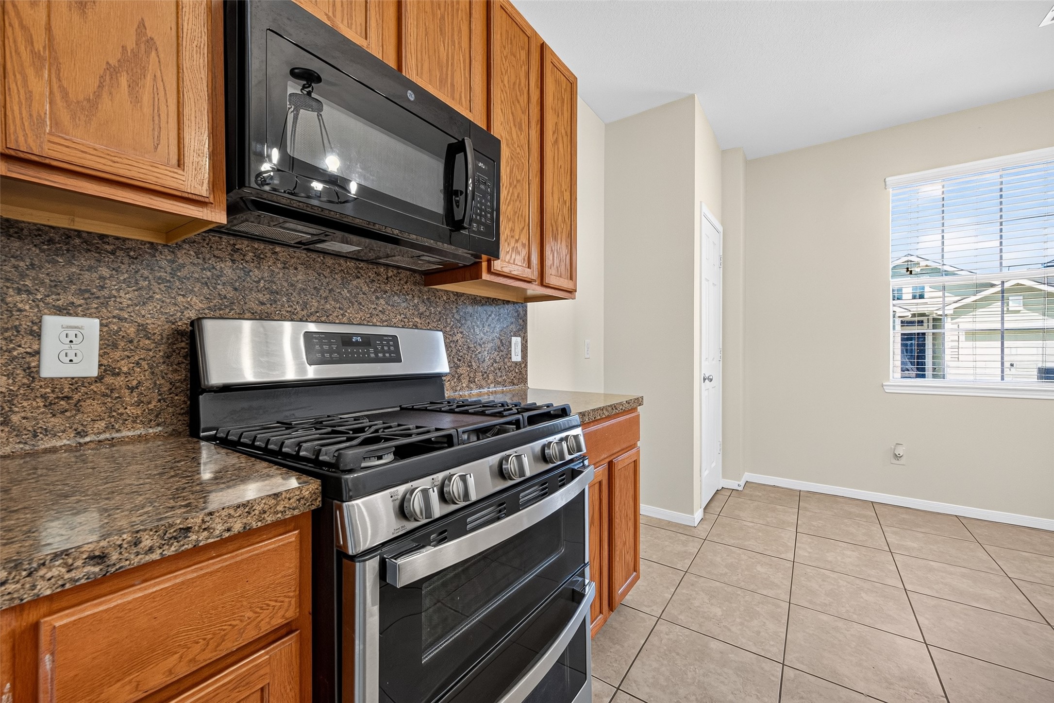4039 Mossy Spring Lane Spring, TX 77388 - Photo 17 of 49 Gallery Image 17