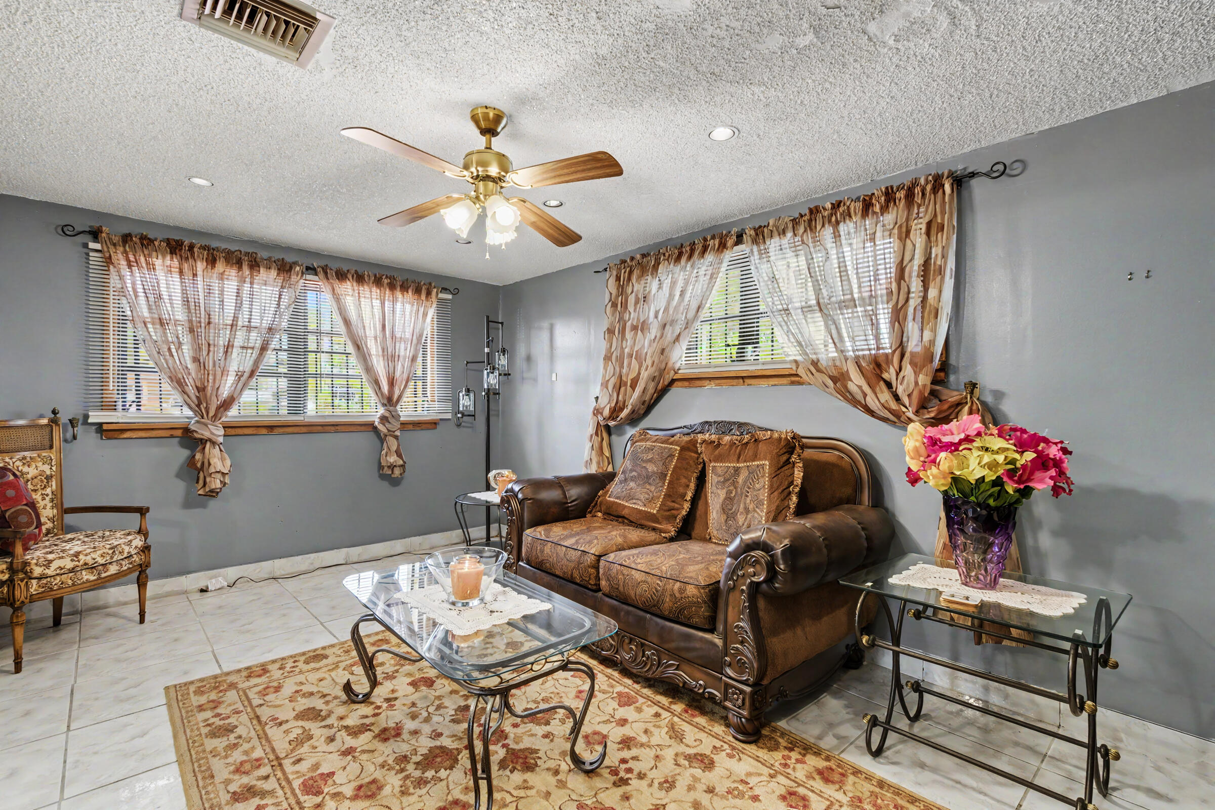 6417 Southwest 23rd Street Miramar, FL 33023 - Photo 22 of 45 6417-26