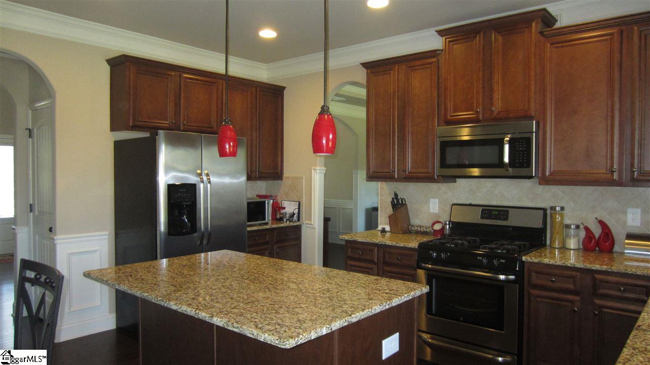 213 Red Orchid Road Simpsonville, SC 29681 - Photo 12 of 33 Gallery Image 12