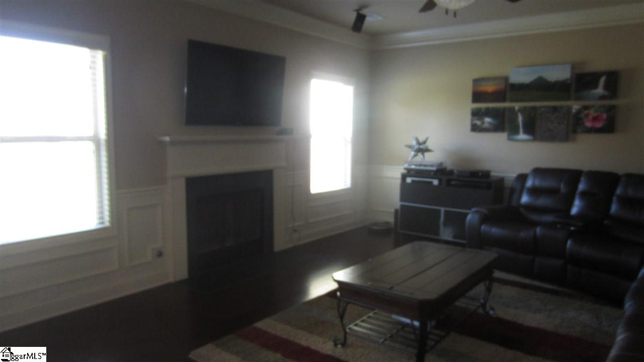 213 Red Orchid Road Simpsonville, SC 29681 - Photo 14 of 33 Gallery Image 14