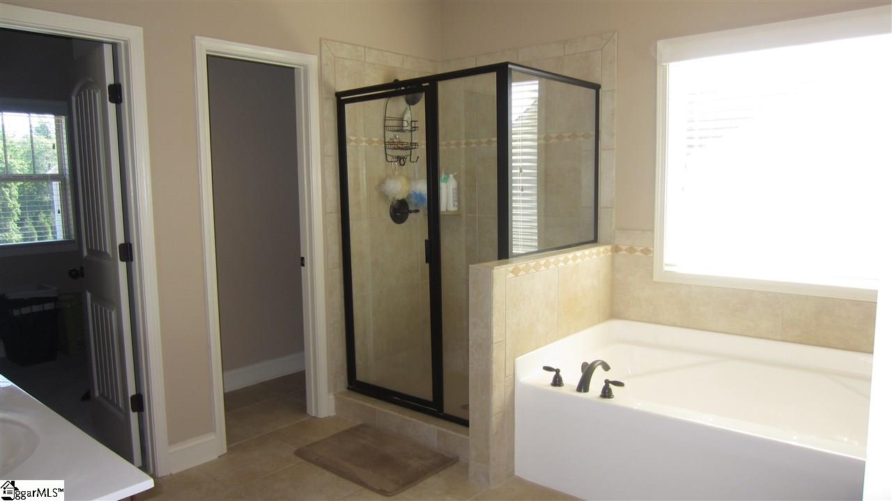213 Red Orchid Road Simpsonville, SC 29681 - Photo 19 of 33 Gallery Image 19