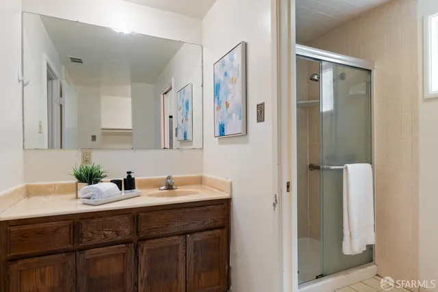 $770,000 | 566 Empire Street, San Lorenzo, CA 94580