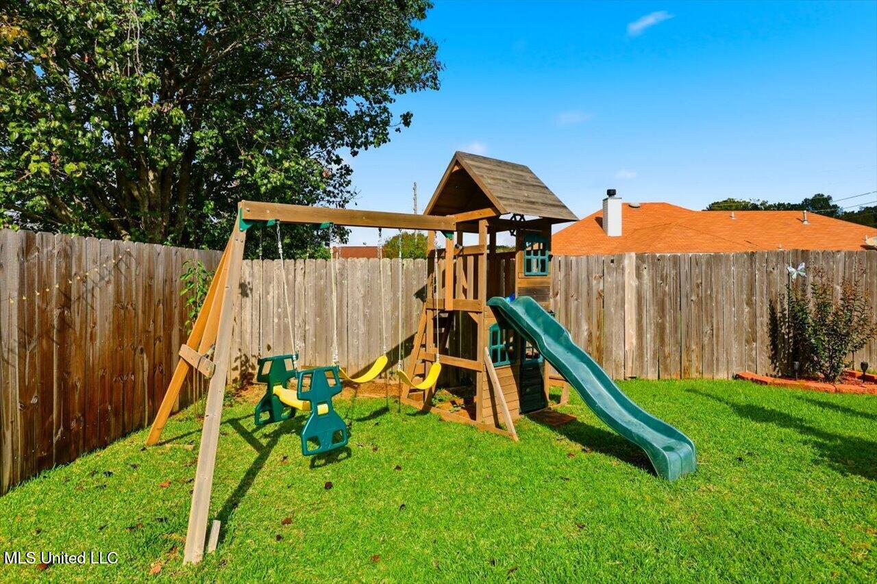 589 Oak Ridge Way Pearl, MS 39208 - Photo 29 of 30 29-589 Oak Ridge Way _ Home Tours MS