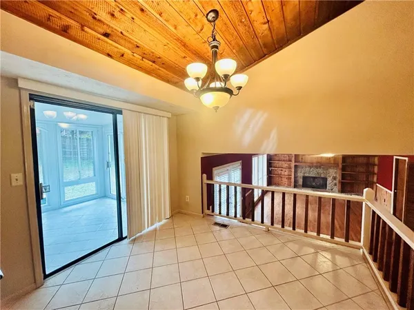 $2,975 | 2100 Old Forge Way, Marietta, GA 30068