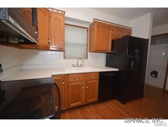 294 Eagle O'Fallon, IL 62269 - Photo 4 of 24 Gallery Image 4