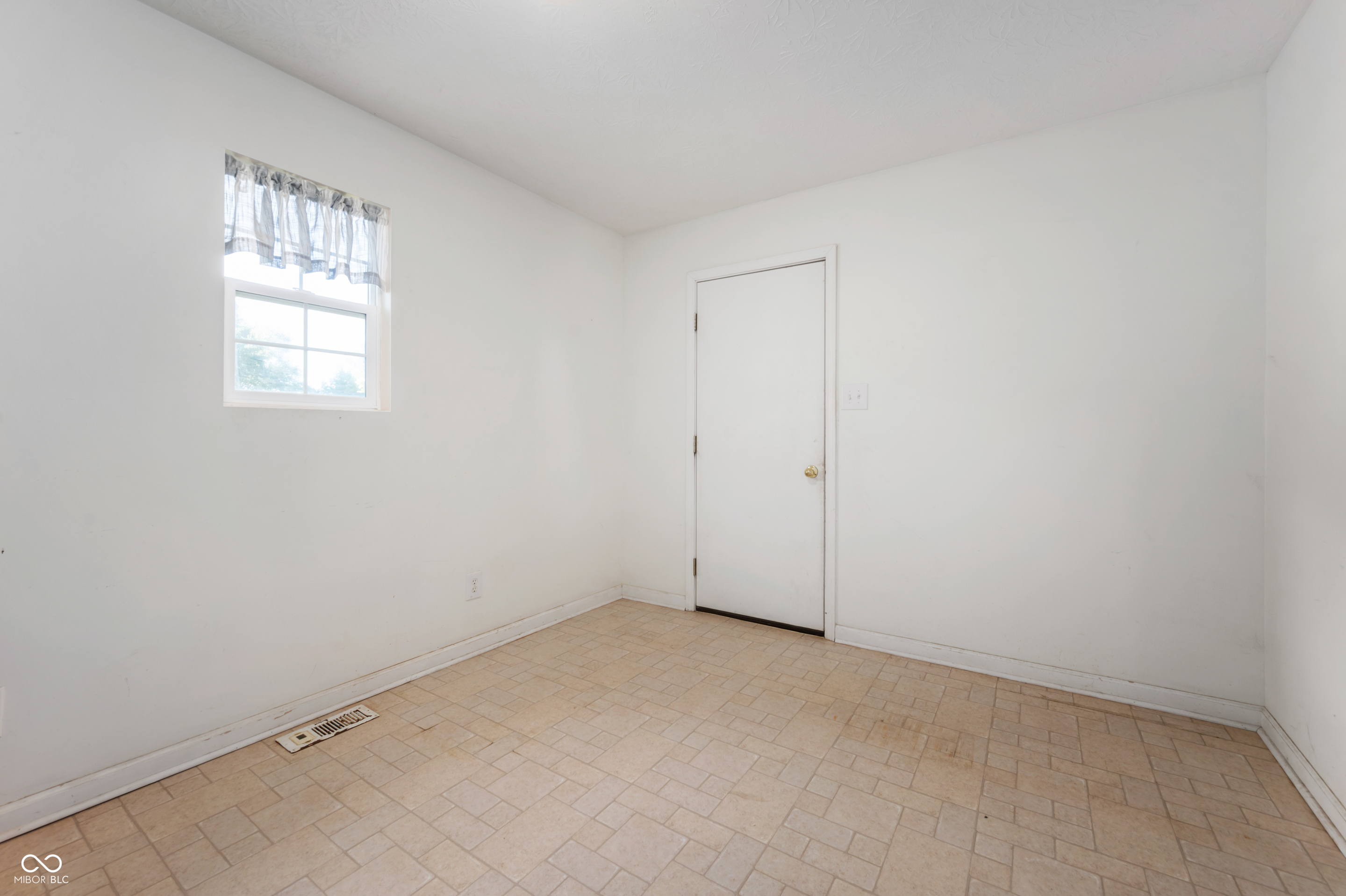 2745 East Brown Road New Castle, IN 47362 - Photo 27 of 40 Gallery Image 27