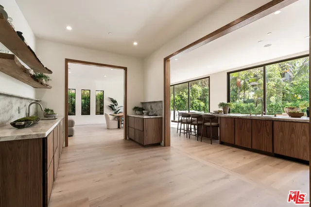 $5,995,000 | 1185 McClellan Drive, Los Angeles, CA 90049