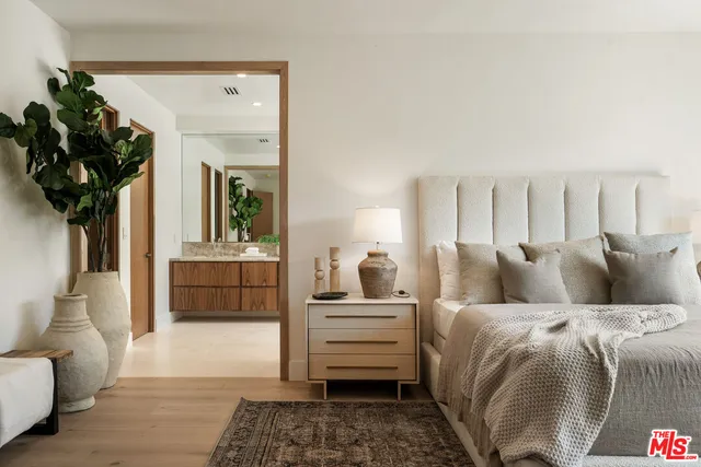 $5,995,000 | 1185 McClellan Drive, Los Angeles, CA 90049