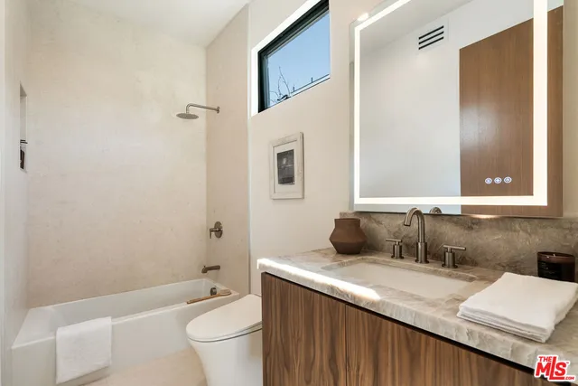 $5,995,000 | 1185 McClellan Drive, Los Angeles, CA 90049