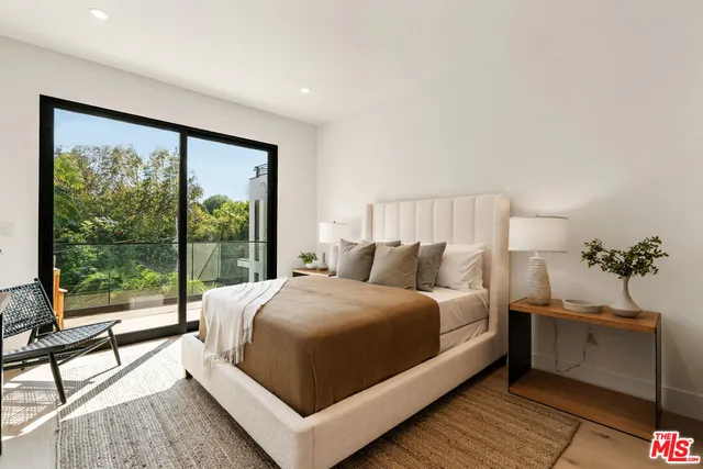 $5,995,000 | 1185 McClellan Drive, Los Angeles, CA 90049