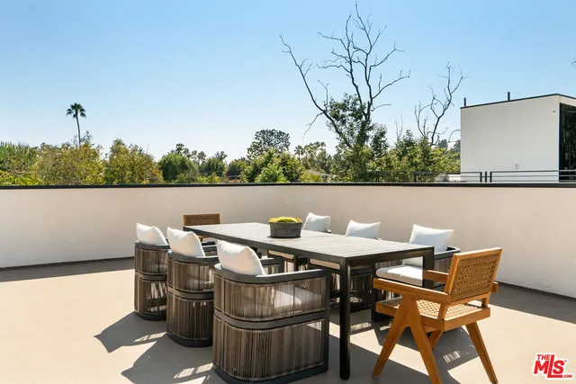 $5,995,000 | 1185 McClellan Drive, Los Angeles, CA 90049