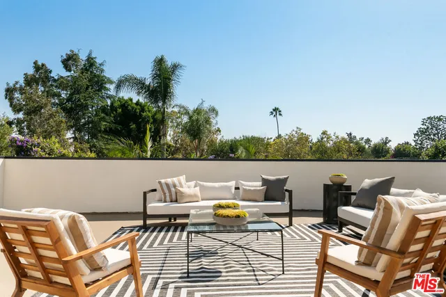 $5,995,000 | 1185 McClellan Drive, Los Angeles, CA 90049