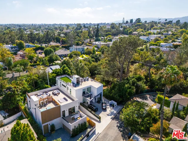 $5,995,000 | 1185 McClellan Drive, Los Angeles, CA 90049