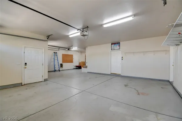 $6,165 | 8623 Golden Canyon Road, Las Vegas, NV 89129