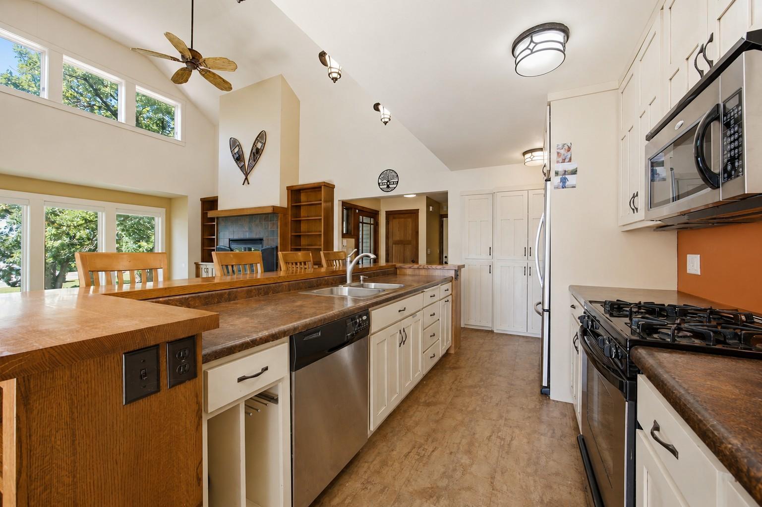 1854 Long Lake Road Detroit Lakes, MN 56501 - Photo 5 of 35 Gallery Image 5