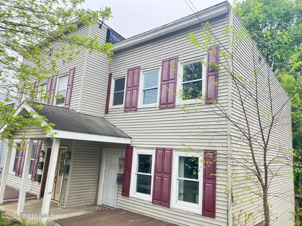 $209,000 | 31-33 Malta Avenue, Ballston Spa, NY 12020