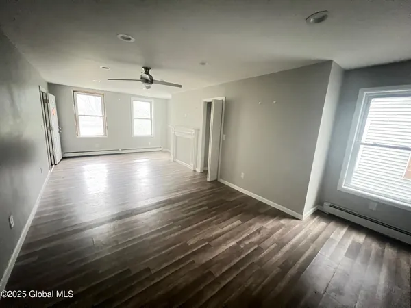 $209,000 | 31-33 Malta Avenue, Ballston Spa, NY 12020