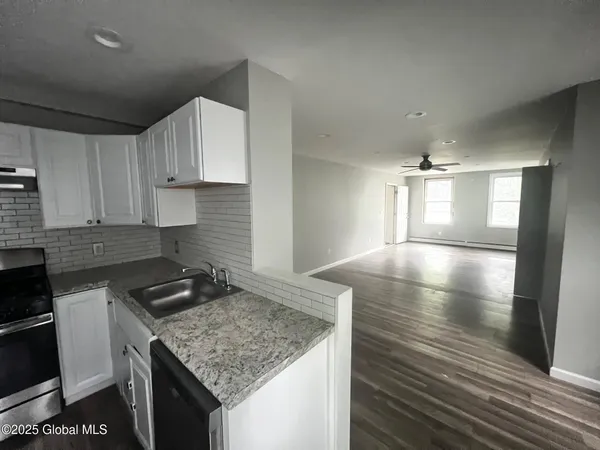 $209,000 | 31-33 Malta Avenue, Ballston Spa, NY 12020