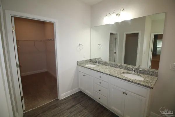 $2,050 | 3900 Hawks Landing Circle, Pace, FL 32571