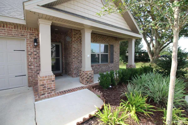 $2,050 | 3900 Hawks Landing Circle, Pace, FL 32571