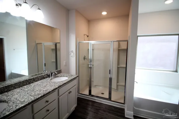 $2,050 | 3900 Hawks Landing Circle, Pace, FL 32571