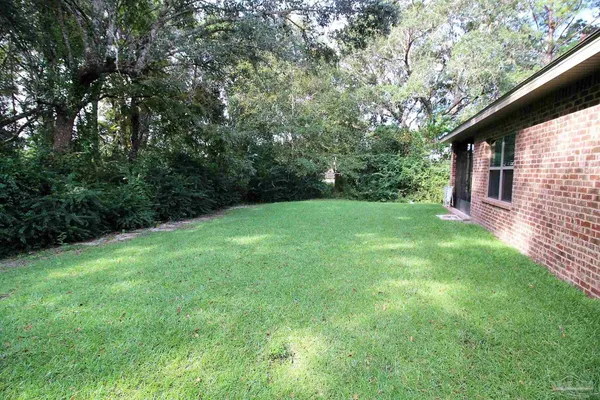 $2,050 | 3900 Hawks Landing Circle, Pace, FL 32571