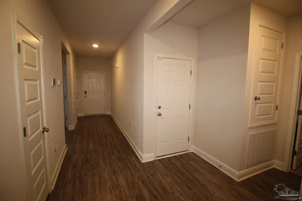 $2,050 | 3900 Hawks Landing Circle, Pace, FL 32571