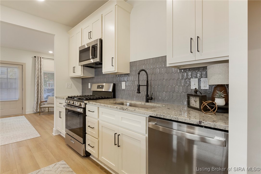 2219 Reno Avenue New Albany, IN 47150 - Photo 10 of 27