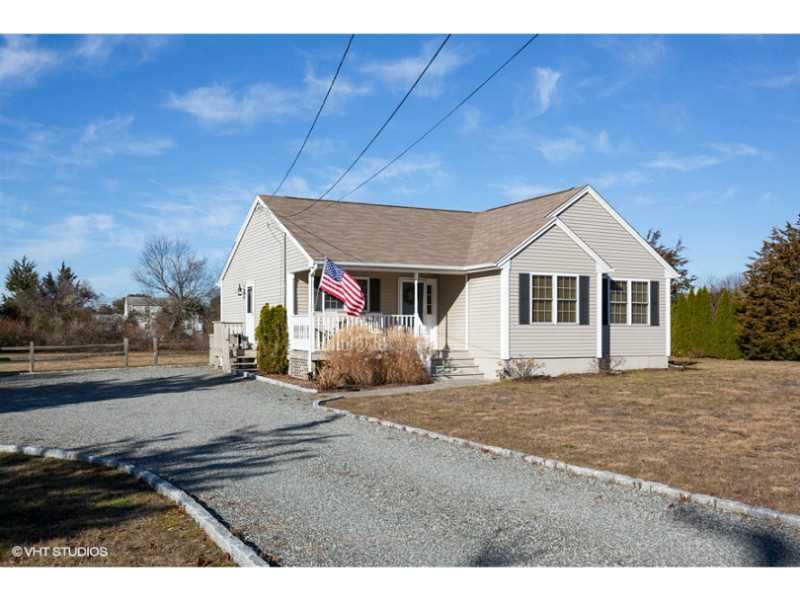 129 Charlestown Beach Road Charlestown, RI 02813 - Photo 15 of 15 Exterior Front.