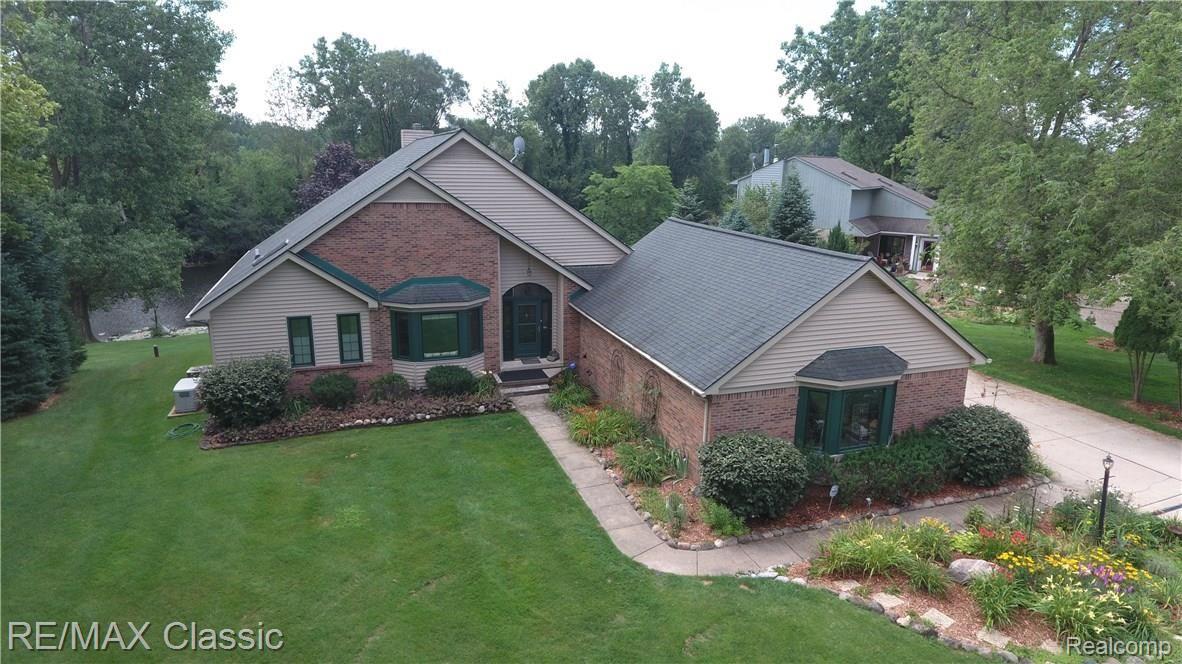 2280 Ford Road White Lake, MI 48383 - Photo 69 of 82 2280 Ford Rd12.JPG