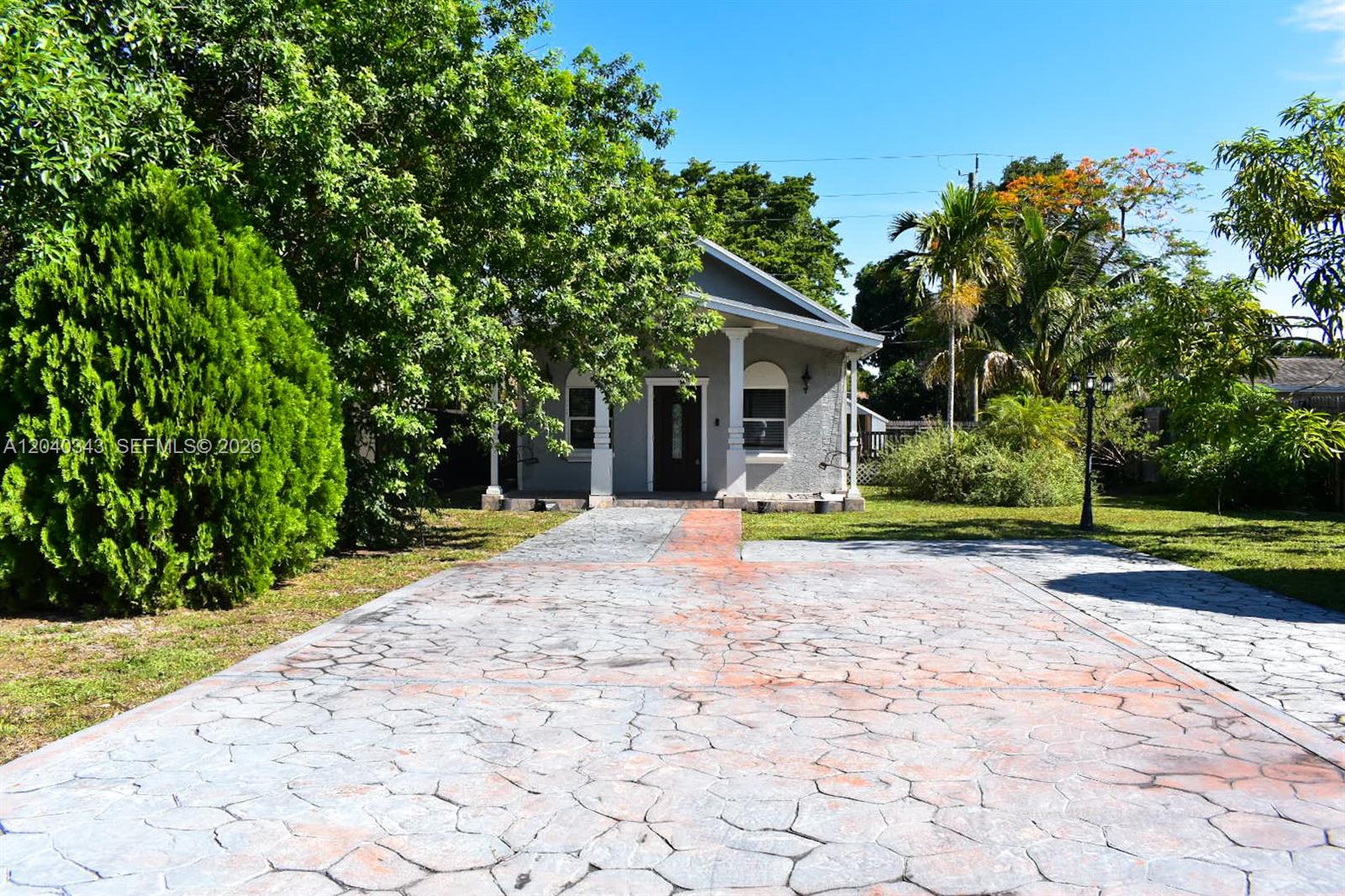 2218 Harding Street Hollywood, FL 33020 - Photo 20 of 105