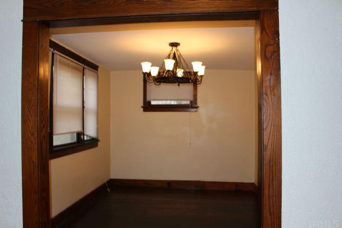 1114 Monroe Street Fort Wayne, IN 46802 - Photo 3 of 21