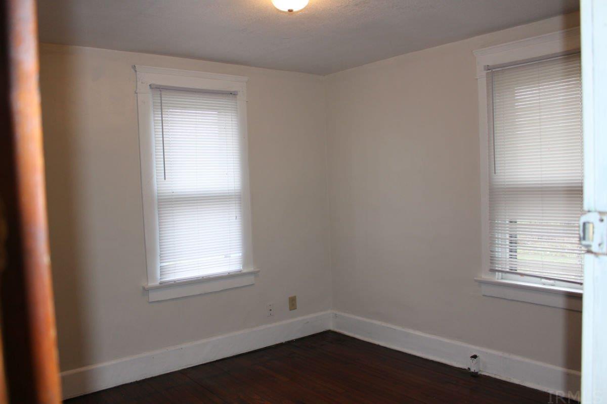 1114 Monroe Street Fort Wayne, IN 46802 - Photo 6 of 21