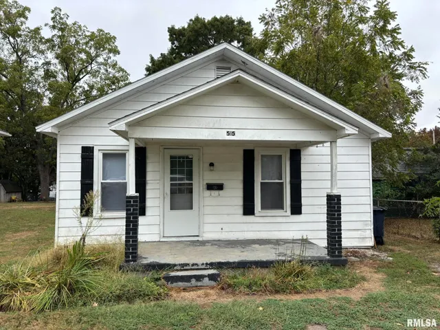 $67,000 | 515 North Marion Street, Salem, IL 62881