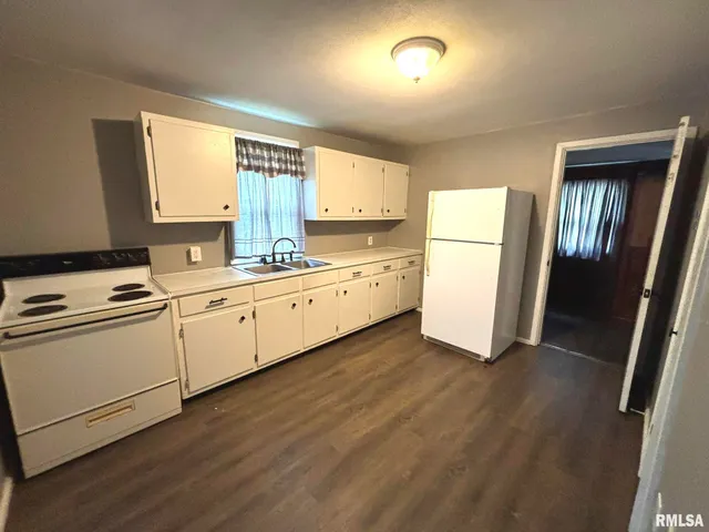 $67,000 | 515 North Marion Street, Salem, IL 62881