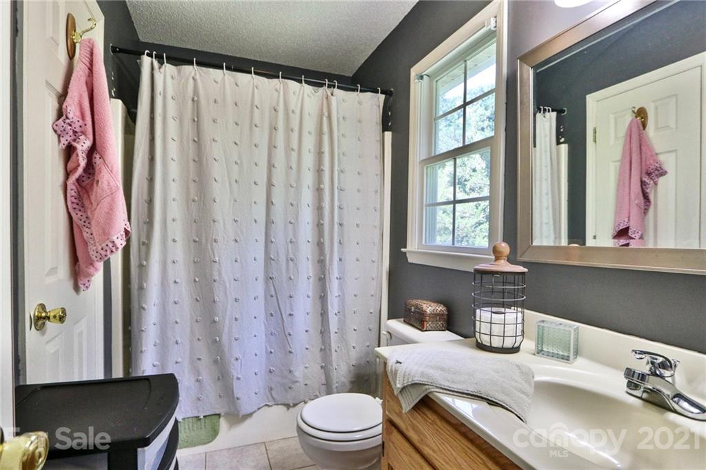 143 Aaron Road Elkin, NC 28621 - Photo 22 of 39 Gallery Image 22